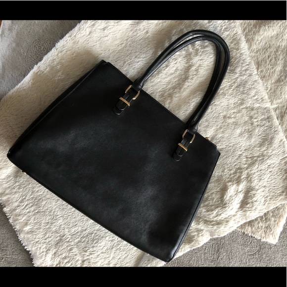 Ladies BCBG handbag - Picture 2 of 8